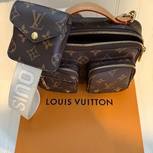 LOUIS VUITTON Monogram Canvas Utility Crossbody Bag